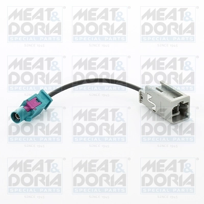 Adapter, antenna cable